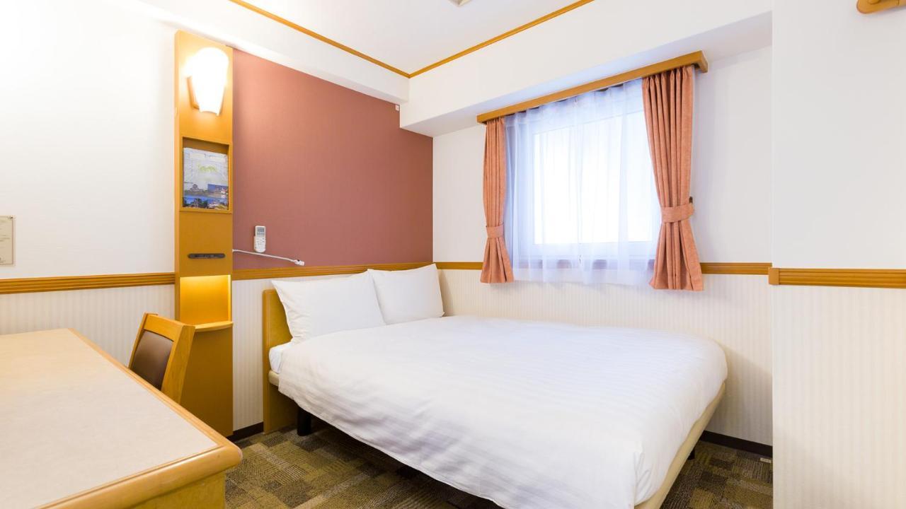 Toyoko Inn Hakata-Eki Bus Terminal Mae Fukuoka  Chambre photo